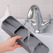 1 Pc Cutlery Tray Box Used For Storing Cutlery Items And Stuffs Easily And Safely.